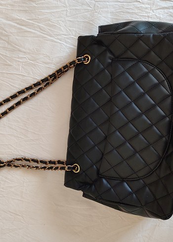 Zincir Detaylı Siyah Deri Kadın Çanta - Görsel 2