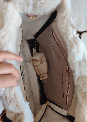 Kürk Detaylı Bej Kadın Tote Çanta - Görsel 4