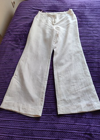 Düğmeli Beyaz Keten Bol Kesim Midi Pantolon - Görsel 3
