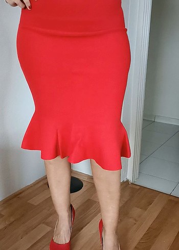 Bebe Triko Kırmızı Volanlı Balık Etek