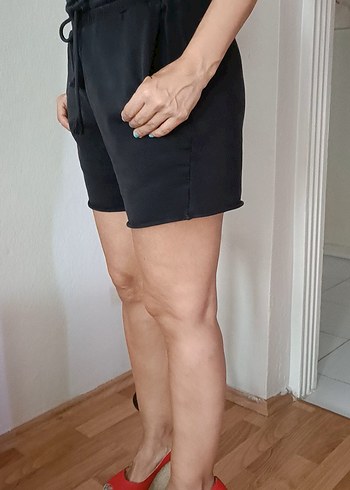 l Beden H&M Siyah Kadın Mini Şort Bol Kesim