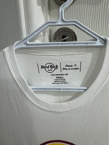 Hard Rock HARD ROCK CAFE VIENNA S BEDEN T-SHIRT