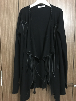 Zara püsküllü ceket