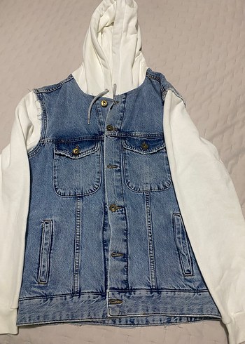 Kapüşonlu Beyaz Kollu Denim Yelek