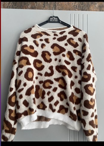 Kahverengi Leopar Desenli Peluş Kadın Kazak