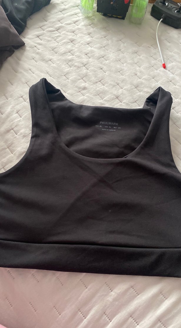 Siyah Kısa Spor Üst - Görsel 2