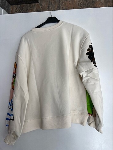 s Beden Zara sweatshirt