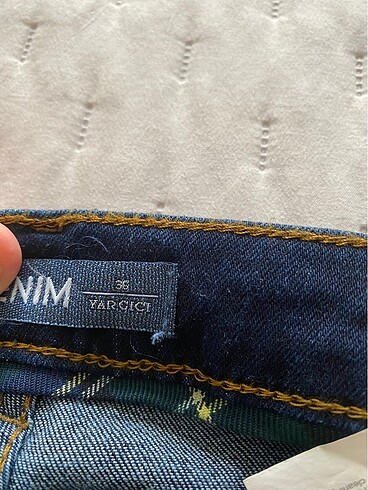 36 Beden Yargıcı jean