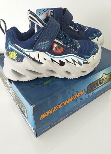 Skechers spor ayakkabı 