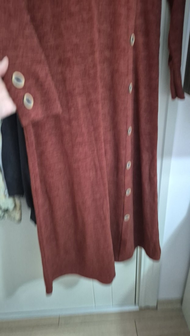 Düğmeli Uzun Kollu Kadın Triko Elbise - Görsel 2