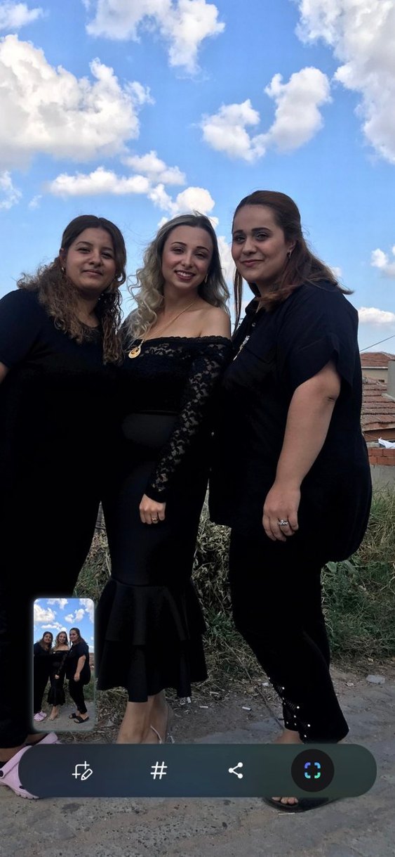 Dantel Detaylı Siyah Uzun Straplez Mezuniyet Elbisesi - Görsel 2