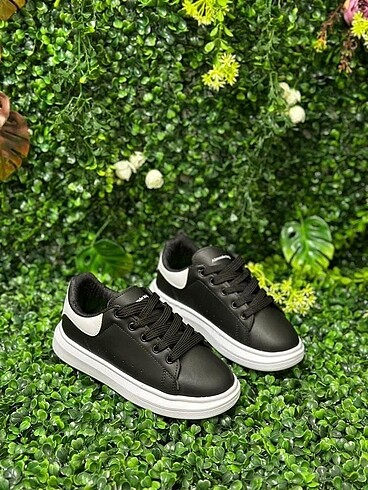 Alexander Mcqueen spor ayakkabı