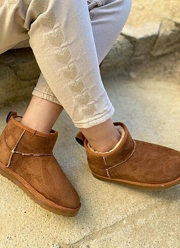 39 Beden Ugg bot taba
