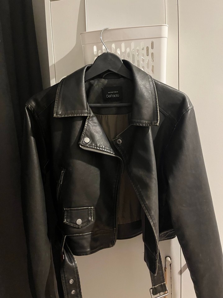 Oversize Kemerli Deri Biker Ceket - Görsel 5