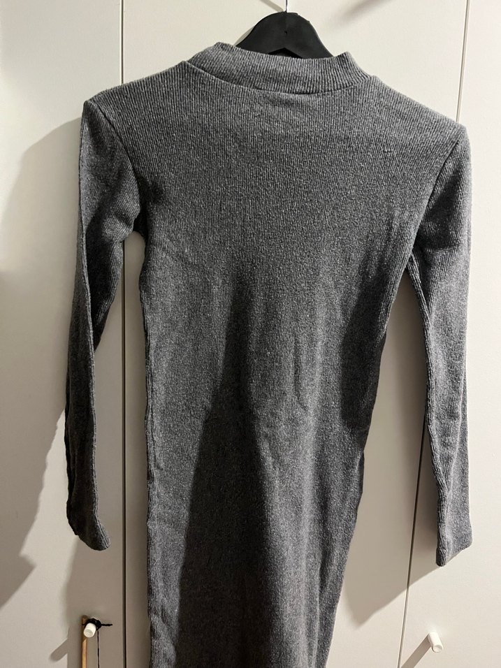 Yarım Boğazlı Triko Kısa Elbise - Görsel 4