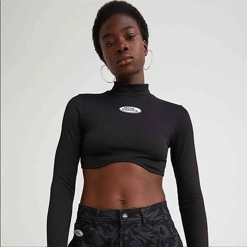 s Beden siyah Renk No Fear x H&M Crop