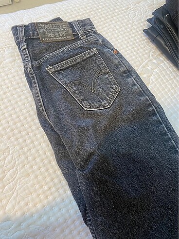 Levis Levis 416 Tapered Jean
