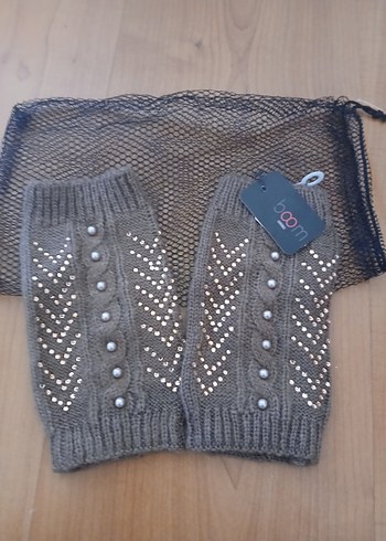 Pakmaksız Kadın Eldiveni İnci Detaylı - Görsel 2