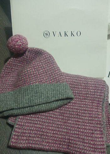 Vakko 12+ Yaş, > 23 cm