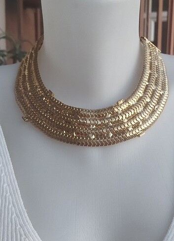 Gold tasma kolye