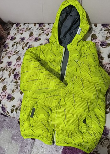 Sarı Kapüşonlu Erkek Çocuk mont - Görsel 2