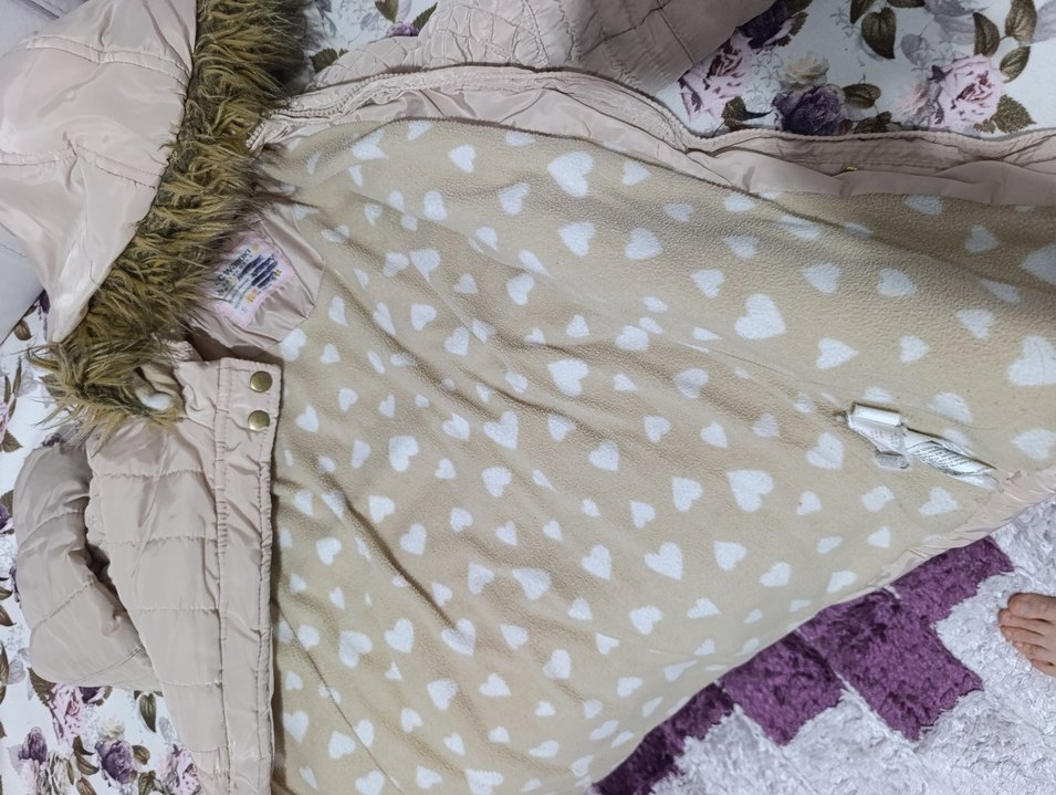 Kürklü Kapüşonlu Uzun Bej kız çocuk Kışlık Mont - Görsel 5