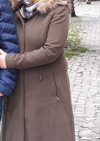 Kürk Detaylı Haki Renk Kap Boy Kaban