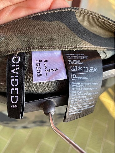 H&M Strech etek