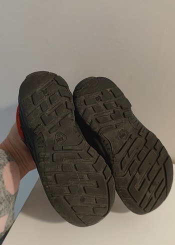 29 Beden DECATHLON ÇOCUK BOT AYAKKABI