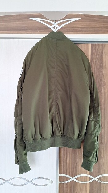 38 Beden Yeşil bomber ceket