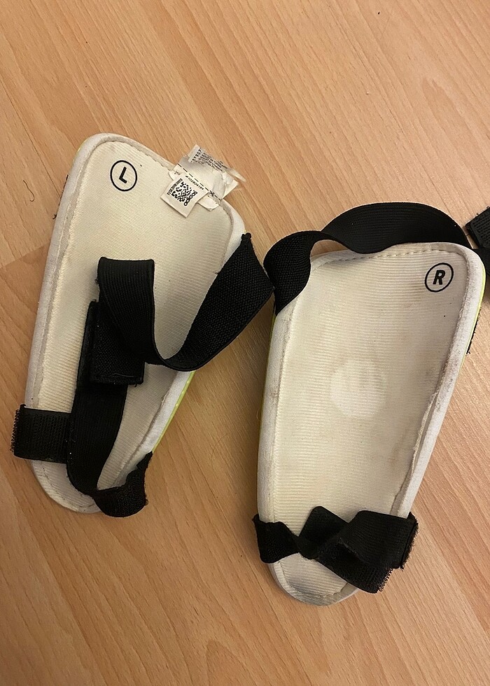 Predator tekmelik - Görsel 2