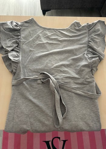 Gri V Yaka Kısa Kollu Elbise - Görsel 4