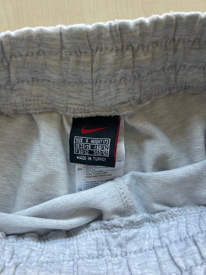 Gri Nike Pamuklu Spor Şort - Görsel 2