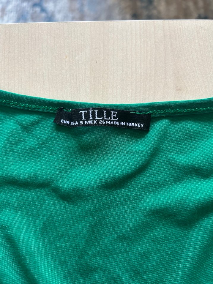 Uzun Kollu V Yaka Drapeli Yeşil Bluz - Görsel 2