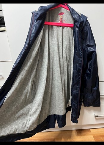LCW 12-13 yaş yağmurluk - Görsel 3