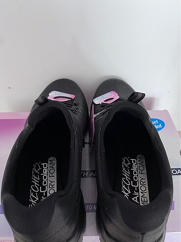 36,5 Beden siyah Renk #skechers #kadın #spor #ayakkabı