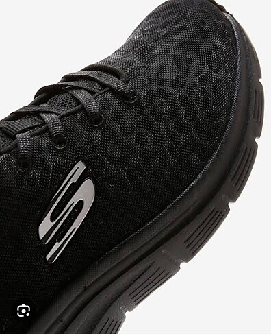 Skechers