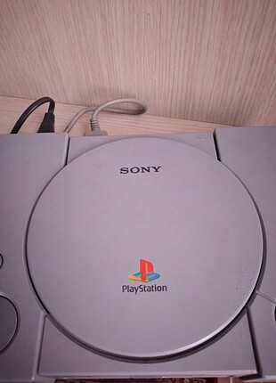 Ps1 oyun konsolu