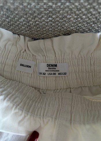 Bershka Bershka Jogger Balloon Fit Jean