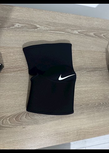 Nike Pro Combat Siyah Sleeve - Görsel 2
