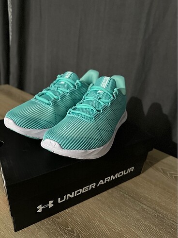 Diğer Under Armour Kadın Spor Ayakkabı