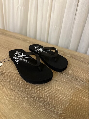 Calvin Klein Kadın Plaj Terliği