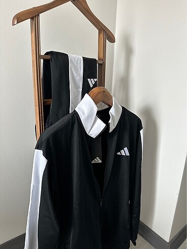 Adidas Erkek Eşofman Takımı - Görsel 3