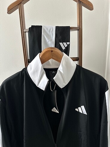 Adidas Erkek Eşofman Takımı - Görsel 4