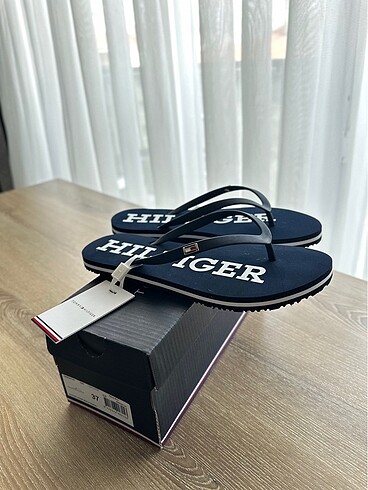 Tommy Hilfiger Kadın Terlik