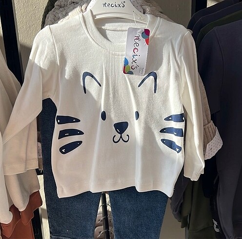 9 Ay Beden Necix?s bebe marka yağmurluklu takım