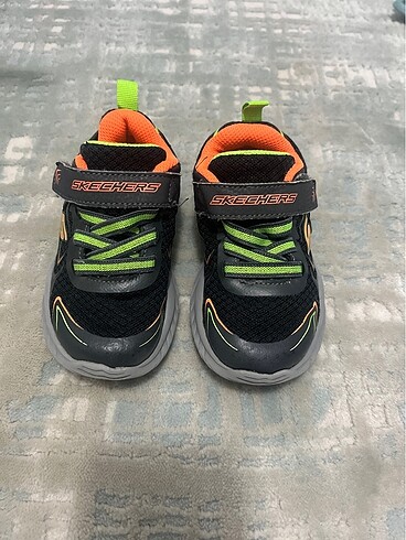 Skechers spor ayakkabı