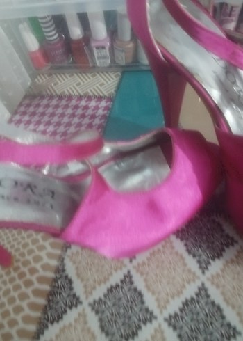 Pembe Parlak Yüksek Topuklu Kadın Abiye Ayakkabı - Görsel 4