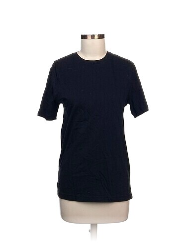 LC Waikiki T-shirt %70 İndirimli.