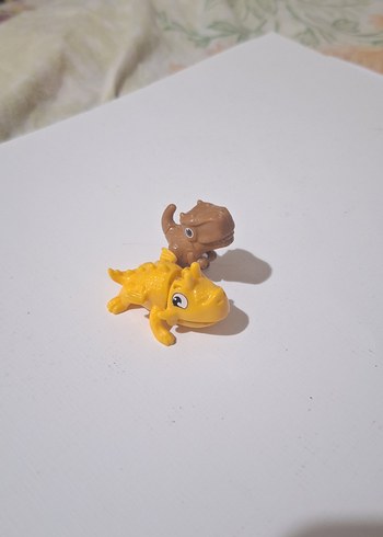 Sarı Pastel Dinozor Aksiyon Figürleri